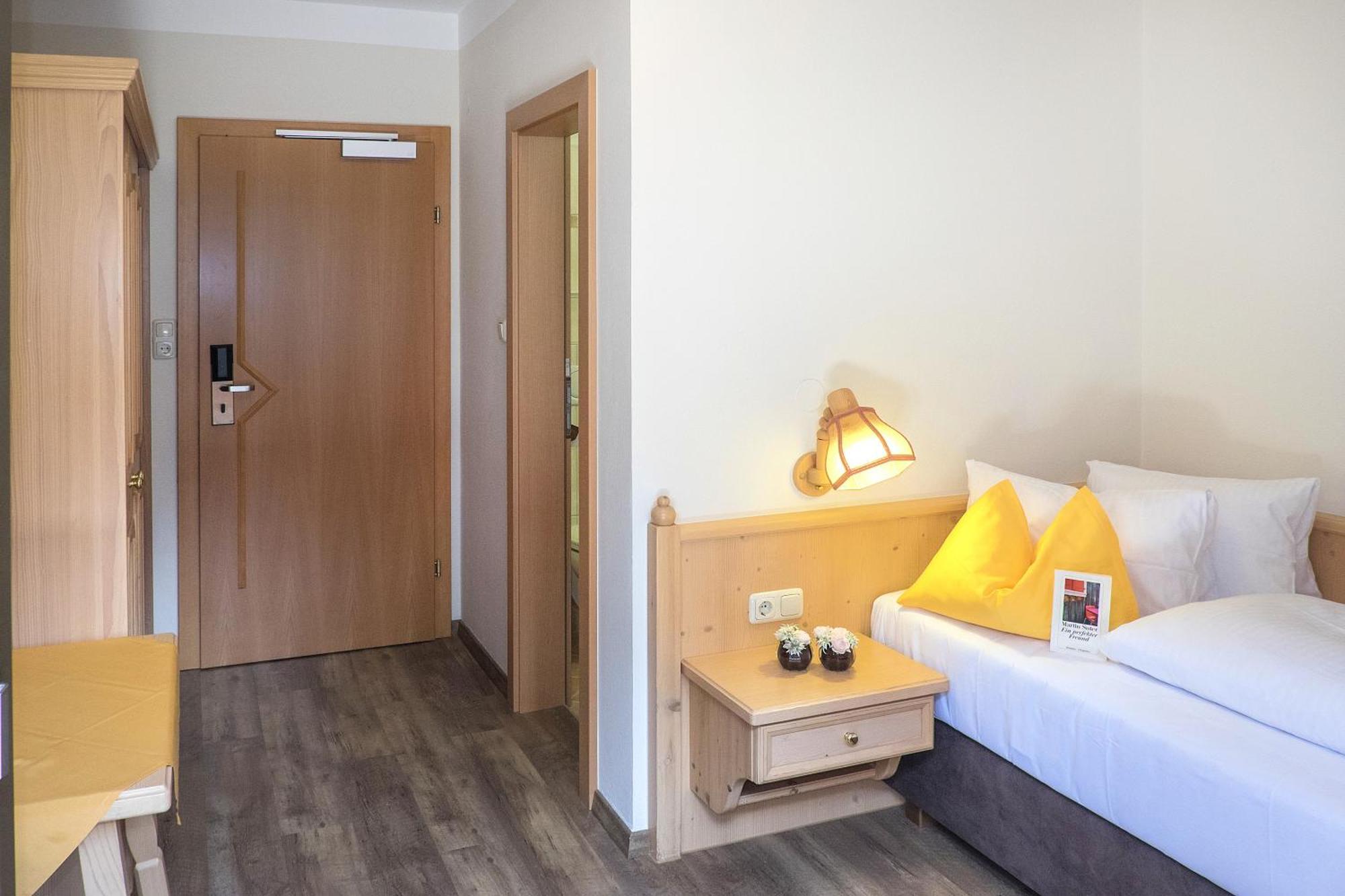 Hotel Talblick Saalbach-Hinterglemm Szoba fotó